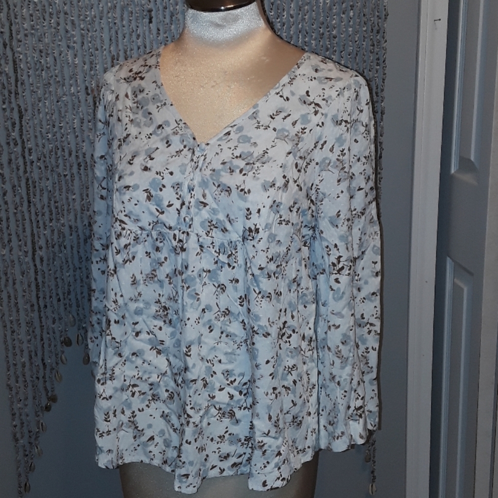 Women's blouse